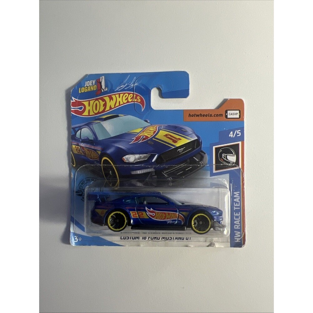 Hot Wheels 2018   '18 FORD MUSTANG GT.          CUSTOM  HW RACE TEAM 4/5